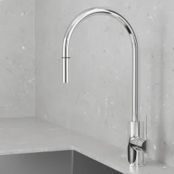 Keittiöhana Scandtap Accent D Classic, APK-liitäntä ja ulosvedettävä juoksuputki, ruostumaton teräs