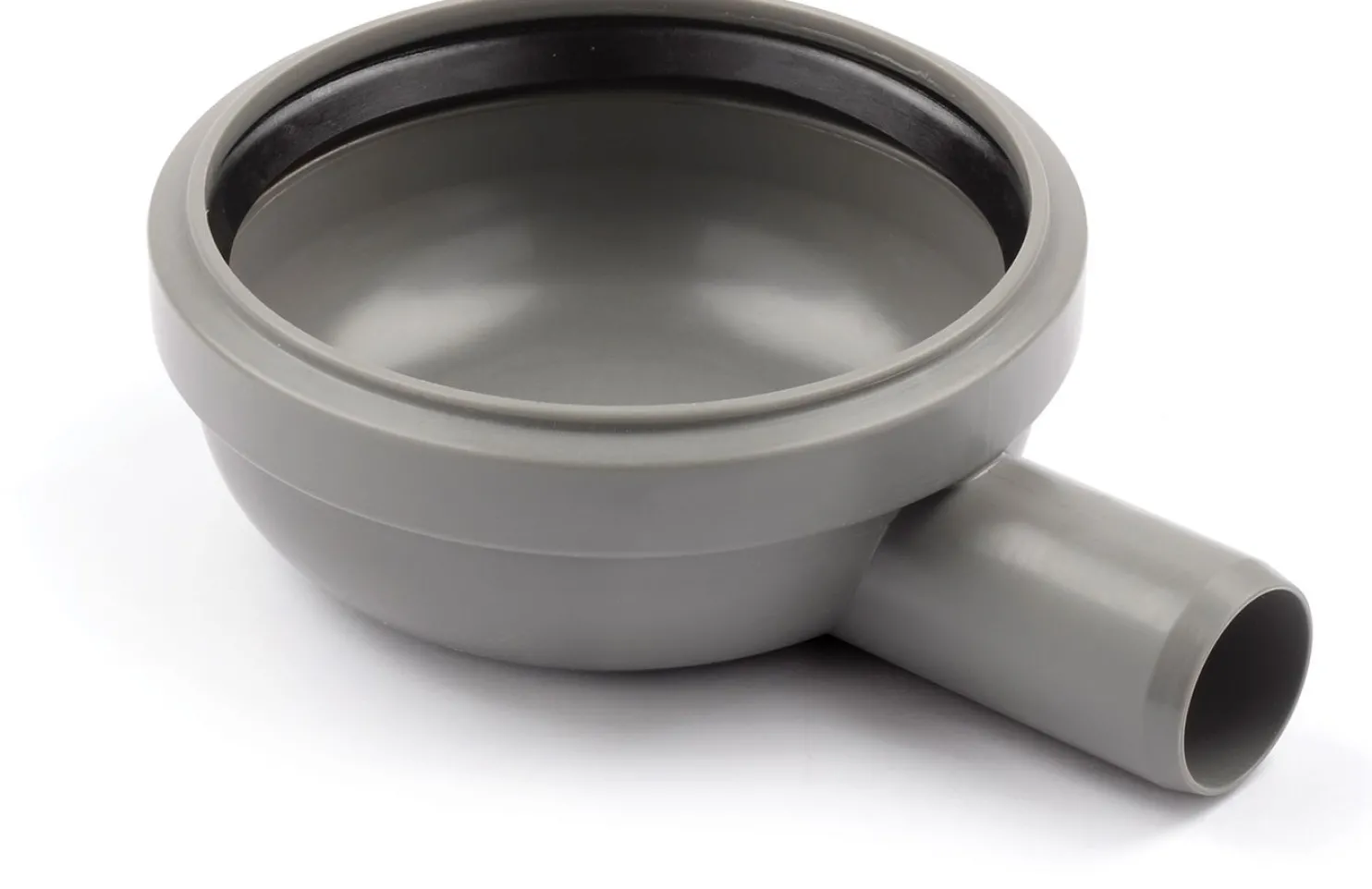Kulmakaivon vaakakaivo Unidrain 2301, ilman vesilukkoa, Ø32mm