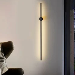 LED-seinävalaisin Linento Lighting Wible 91 cm eri värejä