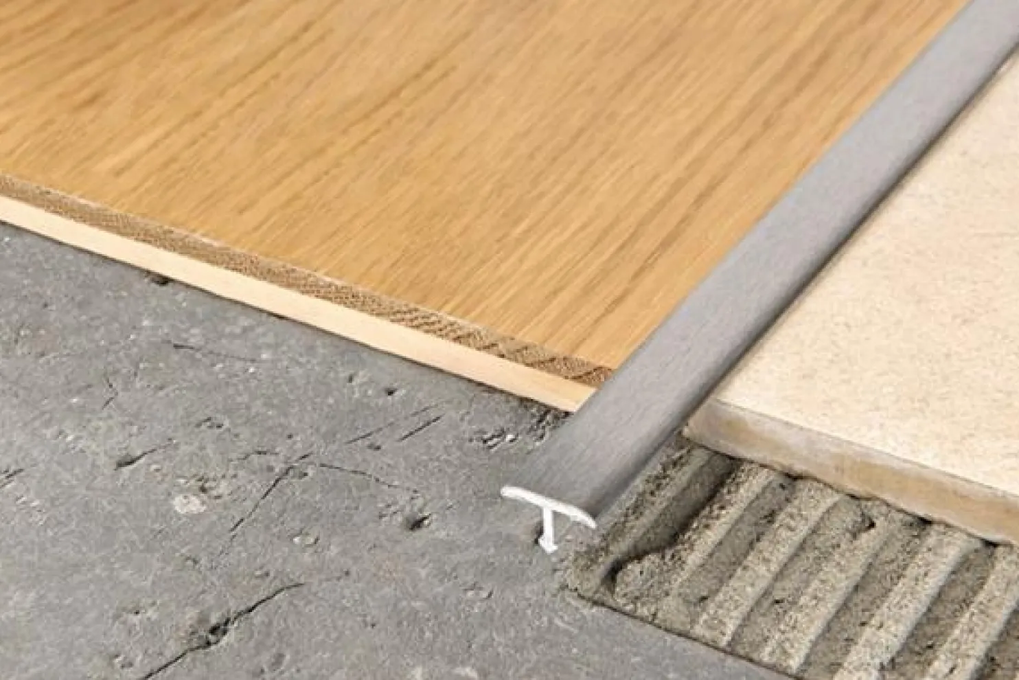 T-peitelista Progress Profiles Procover 2,7m 20mm harjattu rst