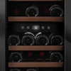 Viinikaappi mQuvée WineExpert 38 Fullglass SW-38B, 39.5cm, 2 lämpötila-aluetta, vapaasti seisova, musta